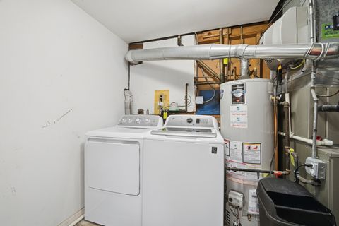 Tiny photo for 484 Chatham Circle, Buffalo Grove, IL 60089 (MLS # 12513918)