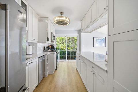 Tiny photo for 484 Chatham Circle, Buffalo Grove, IL 60089 (MLS # 12513918)