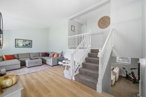 Tiny photo for 484 Chatham Circle, Buffalo Grove, IL 60089 (MLS # 12513918)