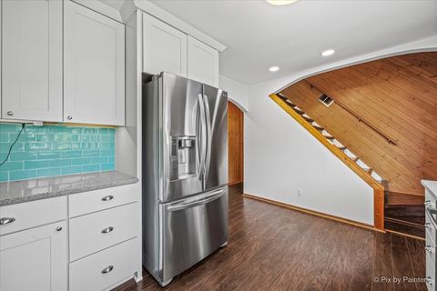 Tiny photo for 209 Eastwood Court, Barrington, IL 60010 (MLS # 12691917)