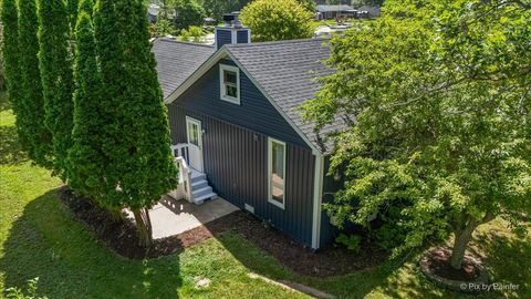 Tiny photo for 209 Eastwood Court, Barrington, IL 60010 (MLS # 12691917)