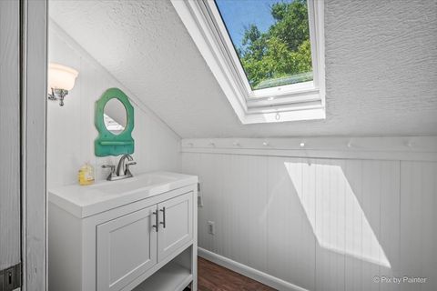 Tiny photo for 209 Eastwood Court, Barrington, IL 60010 (MLS # 12691917)