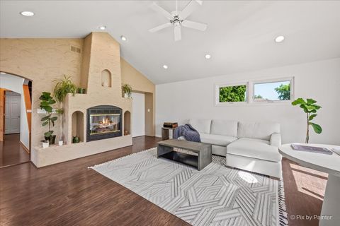 Tiny photo for 209 Eastwood Court, Barrington, IL 60010 (MLS # 12691917)