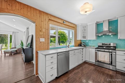 Tiny photo for 209 Eastwood Court, Barrington, IL 60010 (MLS # 12691917)