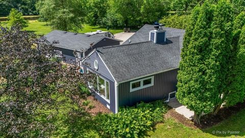 Tiny photo for 209 Eastwood Court, Barrington, IL 60010 (MLS # 12691917)
