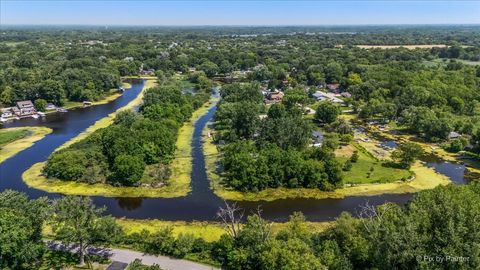 Tiny photo for 209 Eastwood Court, Barrington, IL 60010 (MLS # 12691917)