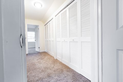 Tiny photo for 600 N Irving Avenue, Hillside, IL 60162 (MLS # 12516060)