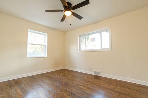 Tiny photo for 600 N Irving Avenue, Hillside, IL 60162 (MLS # 12516060)