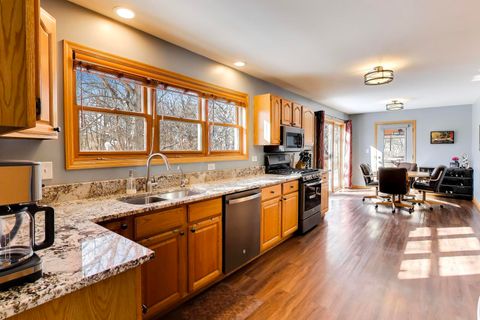 Tiny photo for 6409 Ojibwa Lane, McHenry, IL 60050 (MLS # 12549813)