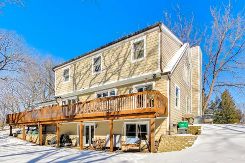 Tiny photo for 6409 Ojibwa Lane, McHenry, IL 60050 (MLS # 12549813)