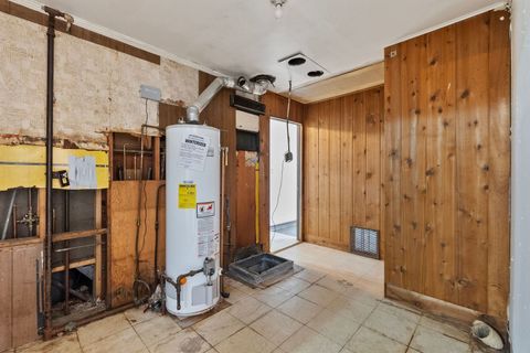 Tiny photo for 7911 45th Street, Lyons, IL 60534 (MLS # 12598590)