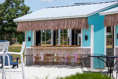 Tiny photo for 303 Leeward Way, Ottawa, IL 61350 (MLS # 12573351)