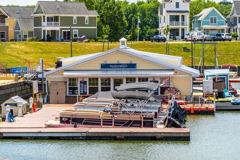 Tiny photo for 303 Leeward Way, Ottawa, IL 61350 (MLS # 12573351)