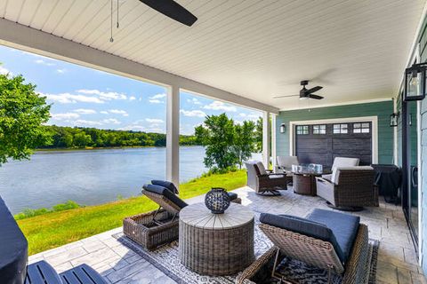 Tiny photo for 303 Leeward Way, Ottawa, IL 61350 (MLS # 12573351)