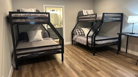 Tiny photo for 303 Leeward Way, Ottawa, IL 61350 (MLS # 12573351)