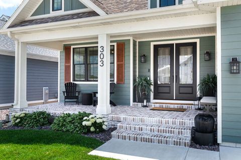 Tiny photo for 303 Leeward Way, Ottawa, IL 61350 (MLS # 12573351)