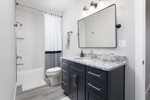 Tiny photo for 303 Leeward Way, Ottawa, IL 61350 (MLS # 12573351)