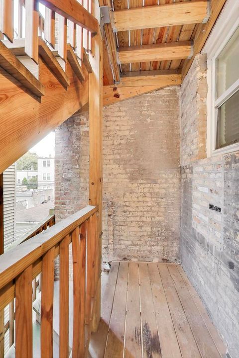 Tiny photo for 6421 N GREENVIEW Avenue #2W, Chicago, IL 60626 (MLS # 12556347)