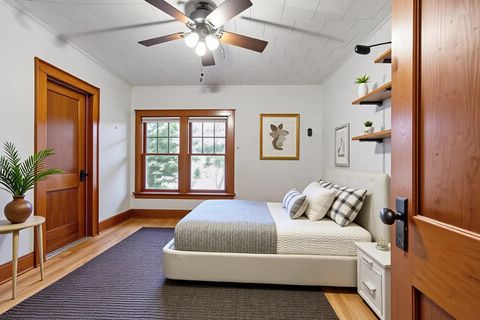 Tiny photo for 303 W Michigan Avenue, Urbana, IL 61801 (MLS # 12541690)