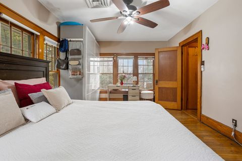 Tiny photo for 303 W Michigan Avenue, Urbana, IL 61801 (MLS # 12541690)