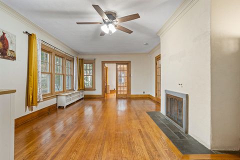 Tiny photo for 303 W Michigan Avenue, Urbana, IL 61801 (MLS # 12541690)
