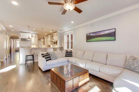 Tiny photo for 1169 W EDDY Street #101, Chicago, IL 60657 (MLS # 12478654)