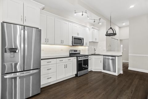 Tiny photo for 2247 W MONROE Street #3, Chicago, IL 60612 (MLS # 12597812)