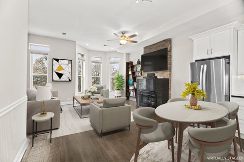 Tiny photo for 2247 W MONROE Street #3, Chicago, IL 60612 (MLS # 12597812)
