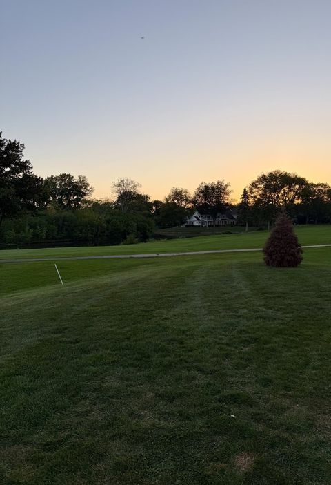Tiny photo for 763 Sussex Corner Lane, Prospect Heights, IL 60070 (MLS # 12491908)