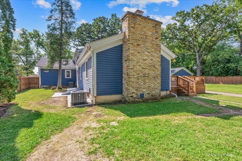 Tiny photo for 5612 Market Street, Richmond, IL 60071 (MLS # 12730291)