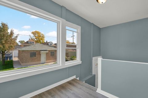 Tiny photo for 2517 S 59th Court, Cicero, IL 60804 (MLS # 12501484)