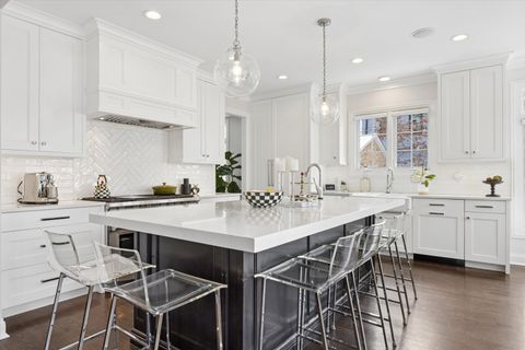 Tiny photo for 4146 Garden Avenue, Western Springs, IL 60558 (MLS # 12589034)