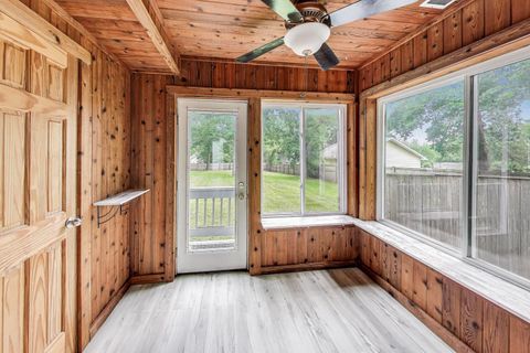 Tiny photo for 43173 N Lake Avenue, Antioch, IL 60002 (MLS # 12409397)