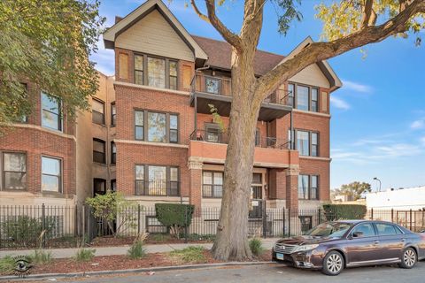 Photo of 3522 S King Drive #3S, Chicago, IL 60653 (MLS # 12502192)