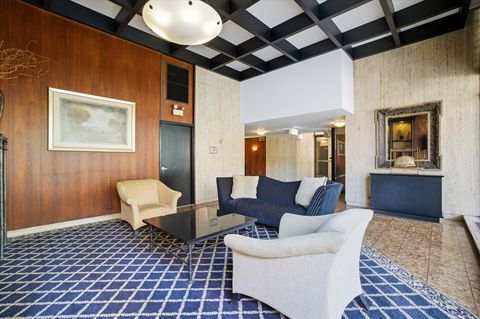 Tiny photo for 5855 N Sheridan Road #9F, Chicago, IL 60660 (MLS # 12486783)