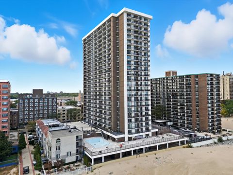 Tiny photo for 5855 N Sheridan Road #9F, Chicago, IL 60660 (MLS # 12486783)