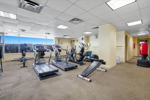 Tiny photo for 5855 N Sheridan Road #9F, Chicago, IL 60660 (MLS # 12486783)