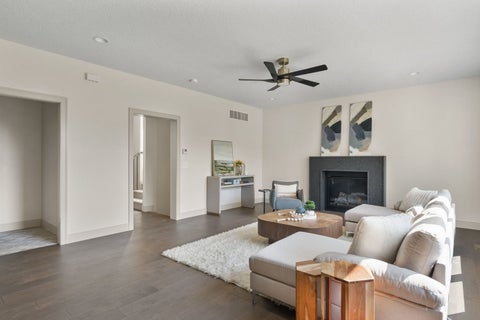 Tiny photo for 326 Dodge Street, Leclaire, IA 52753 (MLS # 12749855)