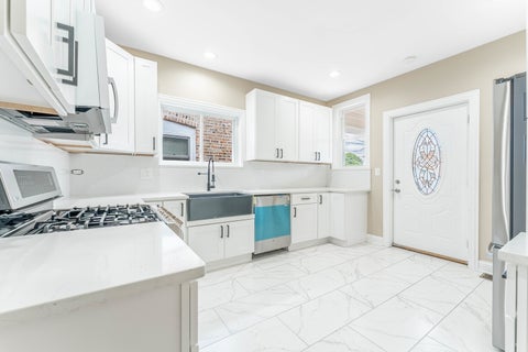 Tiny photo for 2234 Gunderson Avenue, Berwyn, IL 60402 (MLS # 12752410)