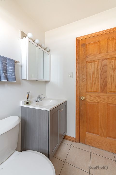 Tiny photo for 6914 W 65th Street #7, Chicago, IL 60638 (MLS # 12612642)