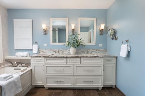 Tiny photo for 1137 Kenilworth Circle, Naperville, IL 60540 (MLS # 12535113)