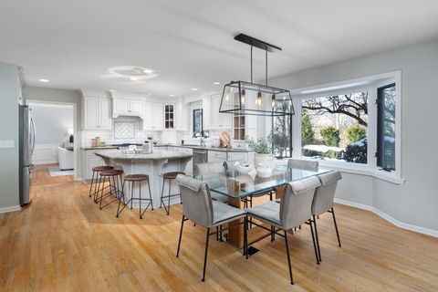 Tiny photo for 1137 Kenilworth Circle, Naperville, IL 60540 (MLS # 12535113)