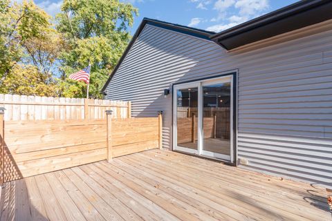 Tiny photo for 22 Sherwick Road, Oswego, IL 60543 (MLS # 12508208)