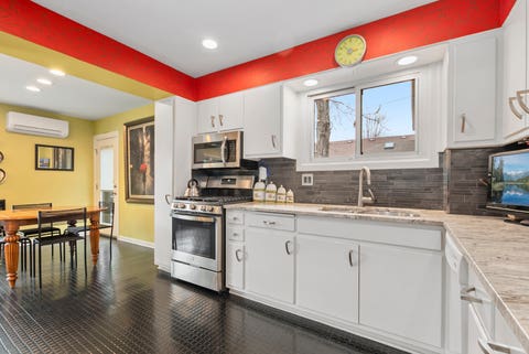 Tiny photo for 10024 S Leavitt Street, Chicago, IL 60643 (MLS # 12729714)