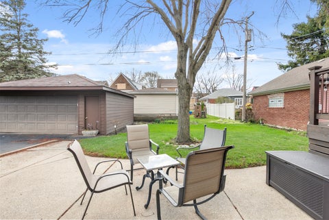 Tiny photo for 10024 S Leavitt Street, Chicago, IL 60643 (MLS # 12729714)