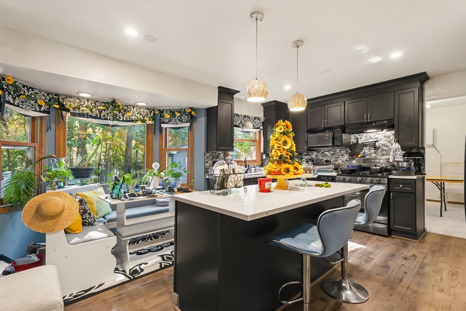 2421 Mallard Drive
