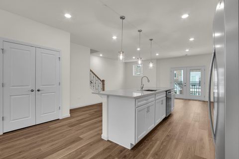 Tiny photo for 6275 Sandbelt Drive, Woodridge, IL 60517 (MLS # 12587651)