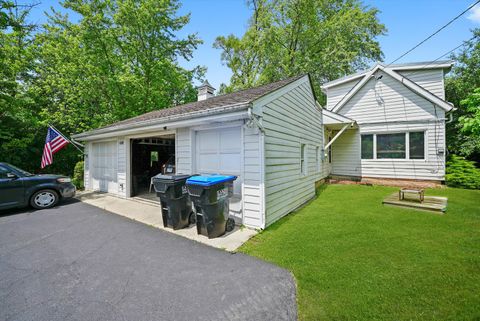 Tiny photo for 600 Riverwoods Road, Mettawa, IL 60045 (MLS # 12404391)