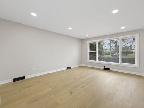 Tiny photo for 1011 Maitland Drive, Lockport, IL 60441 (MLS # 12610551)