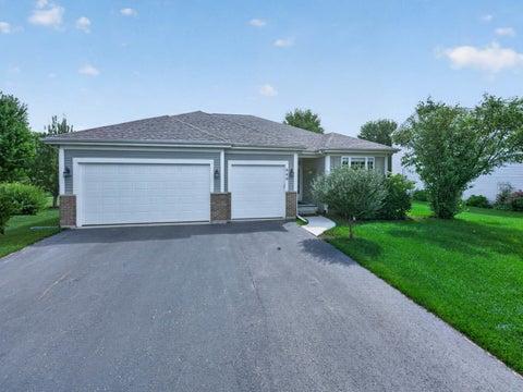 Photo of 840 Verdi Court, Woodstock, IL 60098 (MLS # 12754311)
